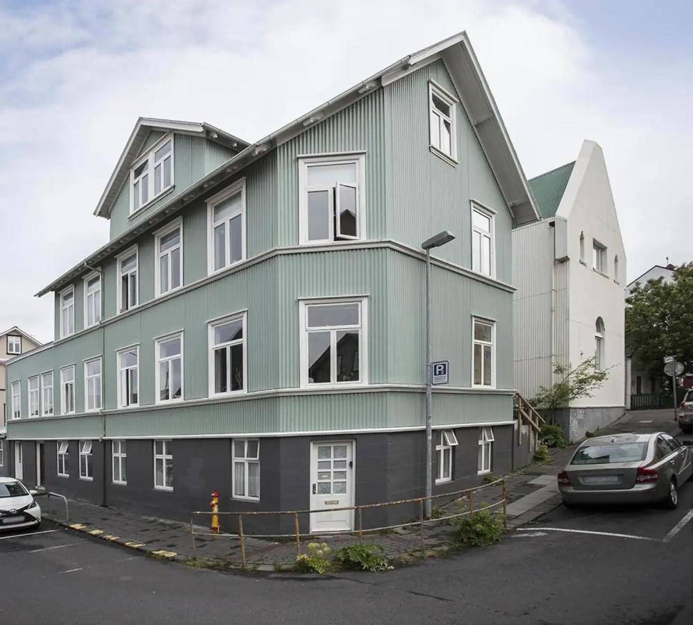 Newly Renovated City Haven Reykjavik Exterior photo